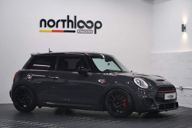 2016 65 MINI Hatch John Cooper Works 2.0 JOHN COOPER WORKS 3d 288 BHP
