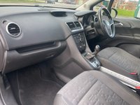 USED 2015 65 VAUXHALL MERIVA 1.4 SE 5d 99 BHP NICE SE SPEC