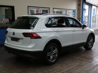 USED 2019 19 VOLKSWAGEN TIGUAN 1.5 SEL TSI EVO DSG 5d 148 BHP SAT NAV PANORAMIC SUNROOF PARKING SENSORS 1 OWNER 6 MONTHS GOLD WARRANTY