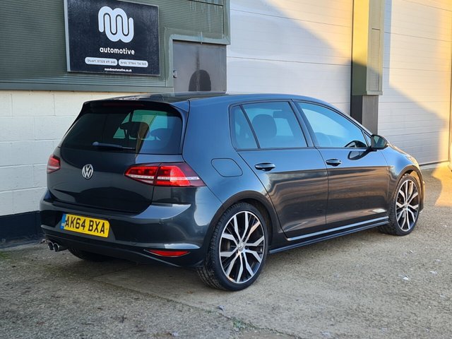 View our VOLKSWAGEN GOLF