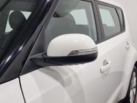 USED 2015 15 KIA SOUL 1.6 CRDI CONNECT 5d 126 BHP 