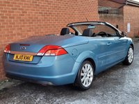 USED 2010 10 FORD FOCUS 2.0 CC3 2d 144 BHP 