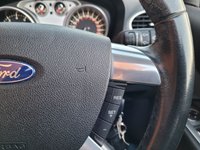 USED 2010 10 FORD FOCUS 2.0 CC3 2d 144 BHP 