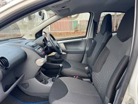 USED 2011 61 TOYOTA AYGO 1.0 VVT-I GO 5d 67 BHP 