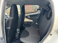 USED 2011 61 TOYOTA AYGO 1.0 VVT-I GO 5d 67 BHP 