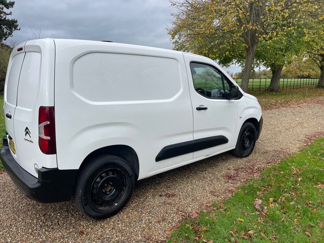 View our CITROEN BERLINGO