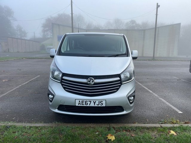 View our VAUXHALL VIVARO