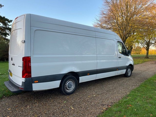 View our MERCEDES-BENZ SPRINTER