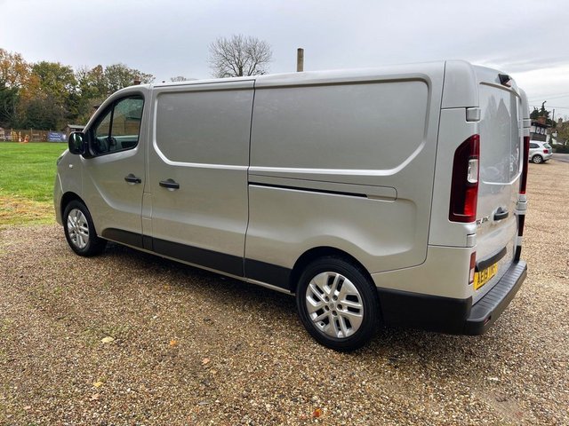 View our RENAULT TRAFIC