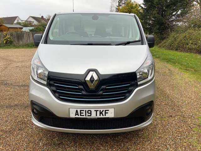 View our RENAULT TRAFIC