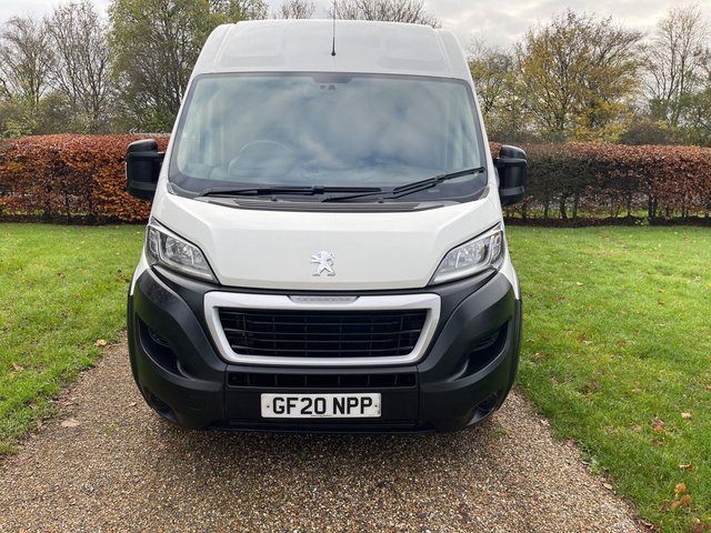 View our PEUGEOT BOXER