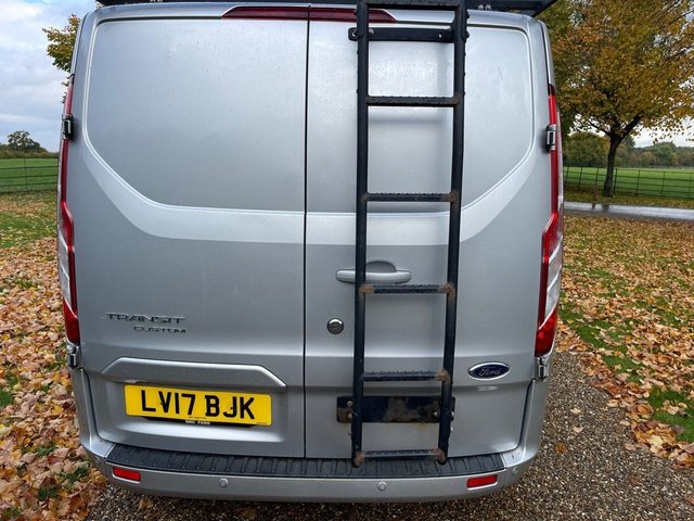 View our FORD TRANSIT CUSTOM