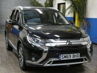 USED 2019 69 MITSUBISHI OUTLANDER 2.0 EXCEED 5d 148 BHP SAT NAV LEATHER HEATED CRUISE 1 OWNER MITSUBISHI WARRANTY TILL DEC 2024