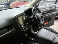 USED 2019 69 MITSUBISHI OUTLANDER 2.0 EXCEED 5d 148 BHP SAT NAV LEATHER HEATED CRUISE 1 OWNER MITSUBISHI WARRANTY TILL DEC 2024