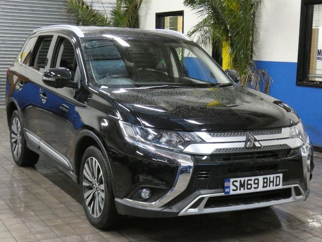 2019 69 Mitsubishi Outlander 2.0 EXCEED 5d 148 BHP