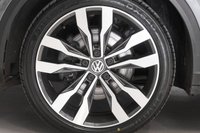 USED 2019 69 VOLKSWAGEN T-ROC 1.5 R-LINE TSI EVO DSG 5d 148 BHP 