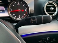 USED 2017 17 MERCEDES-BENZ E-CLASS 2.0 E 200 D SE 4d AUTO 148 BHP 2017 MERCEDES E200 2.0 SE DIESEL SALOON - 9 Spd G-TRONIC AUTOMATIC - 2 FORMER KEEPERS - FULL BLACK LEATHER INTERIOR - SATELLITE NAVIGATION - FULL SERVICE HISTORY - 2 KEYS - 60+ MPG & CO/2 EMISSIONS 102G/KM