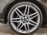USED 2015 15 MERCEDES-BENZ E-CLASS 3.5 E400 AMG LINE 2d 329 BHP 