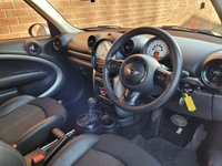 USED 2013 63 MINI COUNTRYMAN 2.0 COOPER D 5d 110 BHP LOW MILES - FULL HISTORY