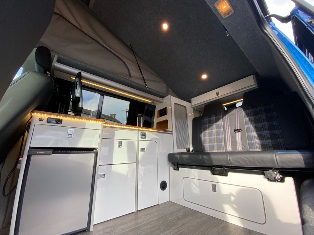 USED 2012 VOLKSWAGEN TRANSPORTER 2.0 T28 TDI 102 BHP CAMPER CONVERSION  BRAND NEW CONVERSION!