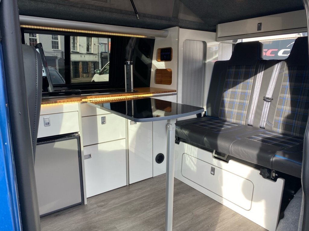 USED 2012 VOLKSWAGEN TRANSPORTER 2.0 T28 TDI 102 BHP CAMPER CONVERSION  BRAND NEW CONVERSION!