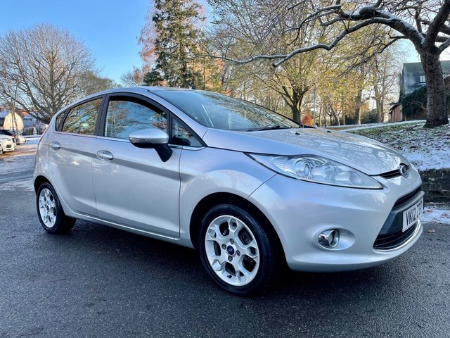 2012 12 Ford Fiesta 1.2 ZETEC 5d 81 BHP