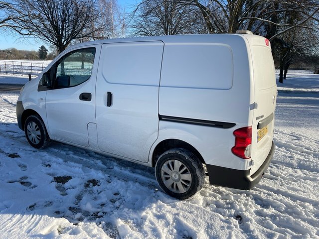 View our NISSAN NV200