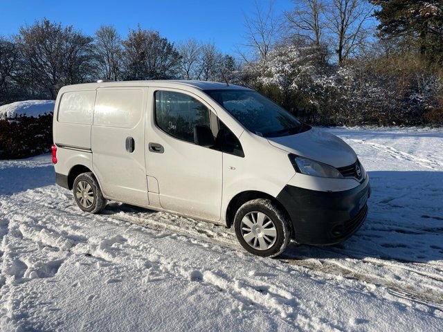 View our NISSAN NV200