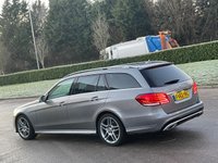 USED 2013 63 MERCEDES-BENZ E-CLASS 2.1 E300 BLUETEC HYBRID AMG SPORT 5d 202 BHP SAT NAV + LEATHER SEATS +P, SENSORS