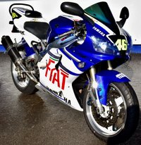 USED 1998 S YAMAHA YZF R1  4XV ROSSI REPLICA, Stunning bike FULLY LOADED BIKE STUNNING COLOUR