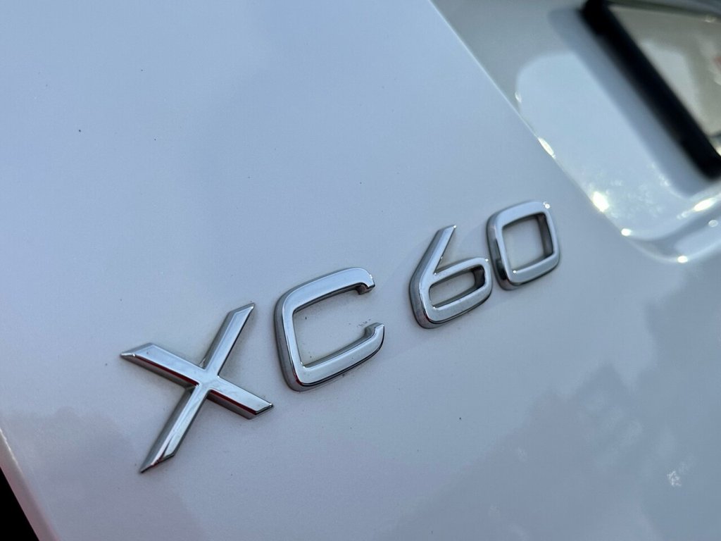 USED 2014 64 VOLVO XC60 2.4 D4 R-DESIGN LUX NAV AWD 5d 178 BHP HARMAN KARDON SOUND SYSTEM