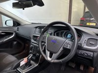 USED 2013 63 VOLVO V40 2.0 D3 SE 5d 148 BHP 1 Owner, Low Mileage,P.Camera!