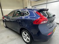 USED 2013 63 VOLVO V40 2.0 D3 SE 5d 148 BHP 1 Owner, Low Mileage,P.Camera!
