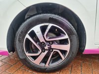 USED 2015 15 PEUGEOT 108 1.2 ALLURE 5d 82 BHP PEUGEOT 108 1.2 ALLURE 5d 82 BHP