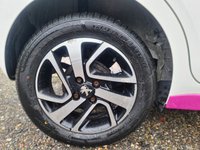 USED 2015 15 PEUGEOT 108 1.2 ALLURE 5d 82 BHP PEUGEOT 108 1.2 ALLURE 5d 82 BHP