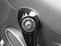 USED 2012 62 RENAULT CLIO 1.2 DYNAMIQUE TOMTOM 16V 3d 75 BHP CAMBELT & WATER PUMP RECENTLY CHANGED, TOMTOM SAT NAV, CRUISE CONTROL & SPEED LIMITER, BLACK HALF LEATHER INTERIOR, ALLOY WHEELS, AIR CONDITIONING, MANUAL GEARBOX, FRONT FOG LIGHTS, LEATHER MULTIFUNCTION STEERING WHEEL, REMOTE CENTRAL LOCKING, STEERING COLUMN REMOTE CONTROLS, RCA INPUT SOCKET, TRIP COMPUTER, ELECTRIC WINDOWS, ELECTRIC MIRRORS, ISO FIX, FOLDING REAR SEATS, 3X 3 POINT REAR SEAT BELTS