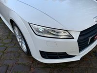 USED 2017 17 AUDI TT 1.8 TFSI SPORT 2d 178 BHP 2017 AUDI TT TFSi SPORT COUPE - 3 FORMER KEEPERS - VIRTUAL I-COCKPIT - SATELLITE NAVIGATION - 1/2 LEATHER ALCANTARA TRIM - SERVICE HISTORY - BRAND NEW FRONT DISCS AND PADS - 18 INCH ALLOY WHEELS