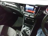 USED 2017 17 VAUXHALL ASTRA 1.4 SRI NAV 5d 148 BHP 