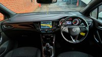 USED 2017 17 VAUXHALL ASTRA 1.4 SRI NAV 5d 148 BHP 