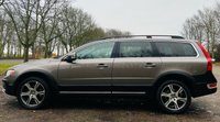 USED 2011 11 VOLVO XC70 2.4 D5 SE LUX AWD 5d 212 BHP SATELLITE NAVIGATION 4 WHEEL DRIVE