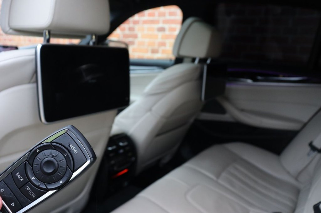 2017 BMW 5 Series 530d M Sport £24,800