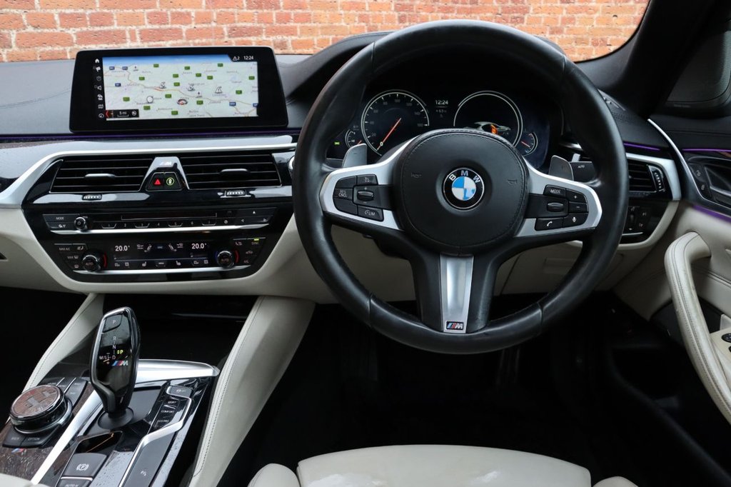 2017 BMW 5 Series 530d M Sport £24,800