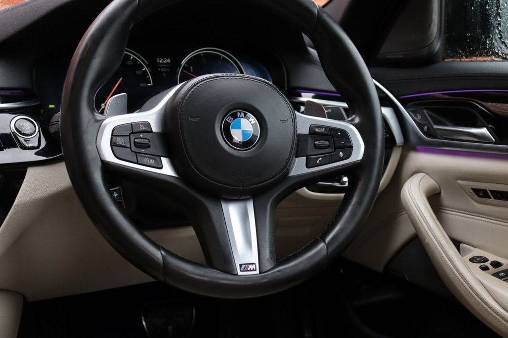 2017 BMW 5 Series 530d M Sport £24,800