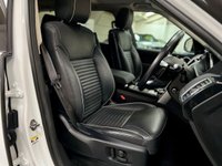 USED 2017 67 LAND ROVER DISCOVERY 3.0 TD6 HSE 5d 255 BHP 