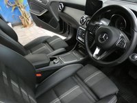 USED 2019 19 MERCEDES-BENZ GLA-CLASS 1.6 GLA 180 URBAN EDITION 5d 121 BHP SAT NAV PART LEATHER CAMERA 1 OWNER FULL MERC SERVICE HISTORY 6 MONTHS GOLD WARRANTY