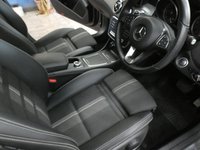 USED 2019 19 MERCEDES-BENZ GLA-CLASS 1.6 GLA 180 URBAN EDITION 5d 121 BHP SAT NAV PART LEATHER CAMERA 1 OWNER FULL MERC SERVICE HISTORY 6 MONTHS GOLD WARRANTY