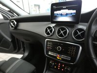 USED 2019 19 MERCEDES-BENZ GLA-CLASS 1.6 GLA 180 URBAN EDITION 5d 121 BHP SAT NAV PART LEATHER CAMERA 1 OWNER FULL MERC SERVICE HISTORY 6 MONTHS GOLD WARRANTY