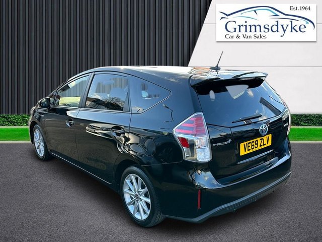 View our TOYOTA PRIUS PLUS