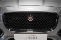 USED 2019 69 JAGUAR F-PACE 2.0 CHEQUERED FLAG AWD 5d 178 BHP +ONE OWNER, FULL SERVICE HISTORY+