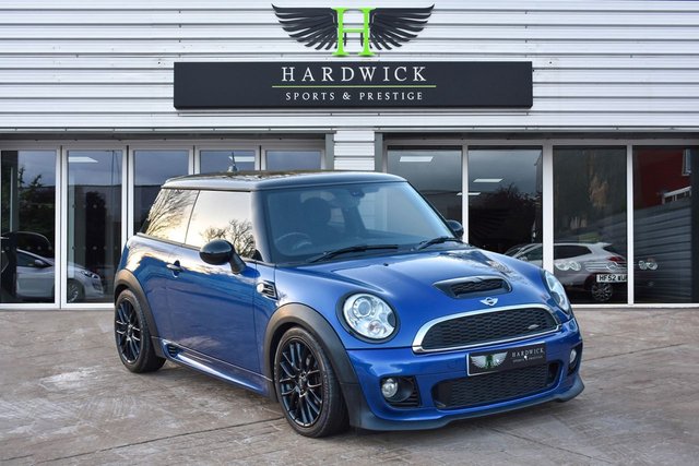 2013 13 MINI Hatch Cooper 2.0 COOPER SD 3d 141 BHP